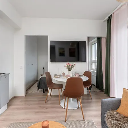 Wallesmanni - Nokia Arena By In! 4*