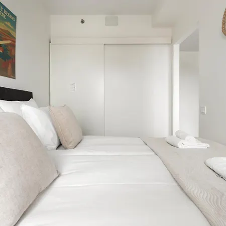 Wallesmanni - Nokia Arena By In! 4*