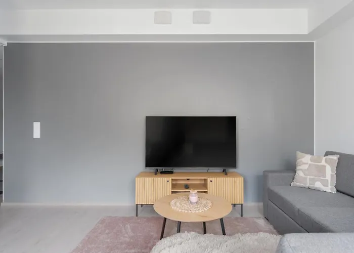 Wallesmanni - Nokia Arena By In! 4*